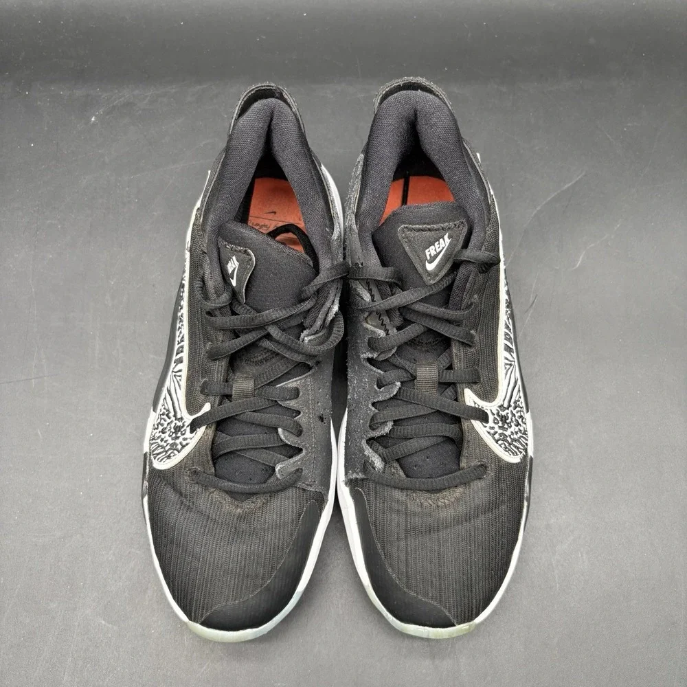 Nike Zoom Freak 2 Giannis Youth Size 4.5 Black White‎ Basketball Shoes CN8574